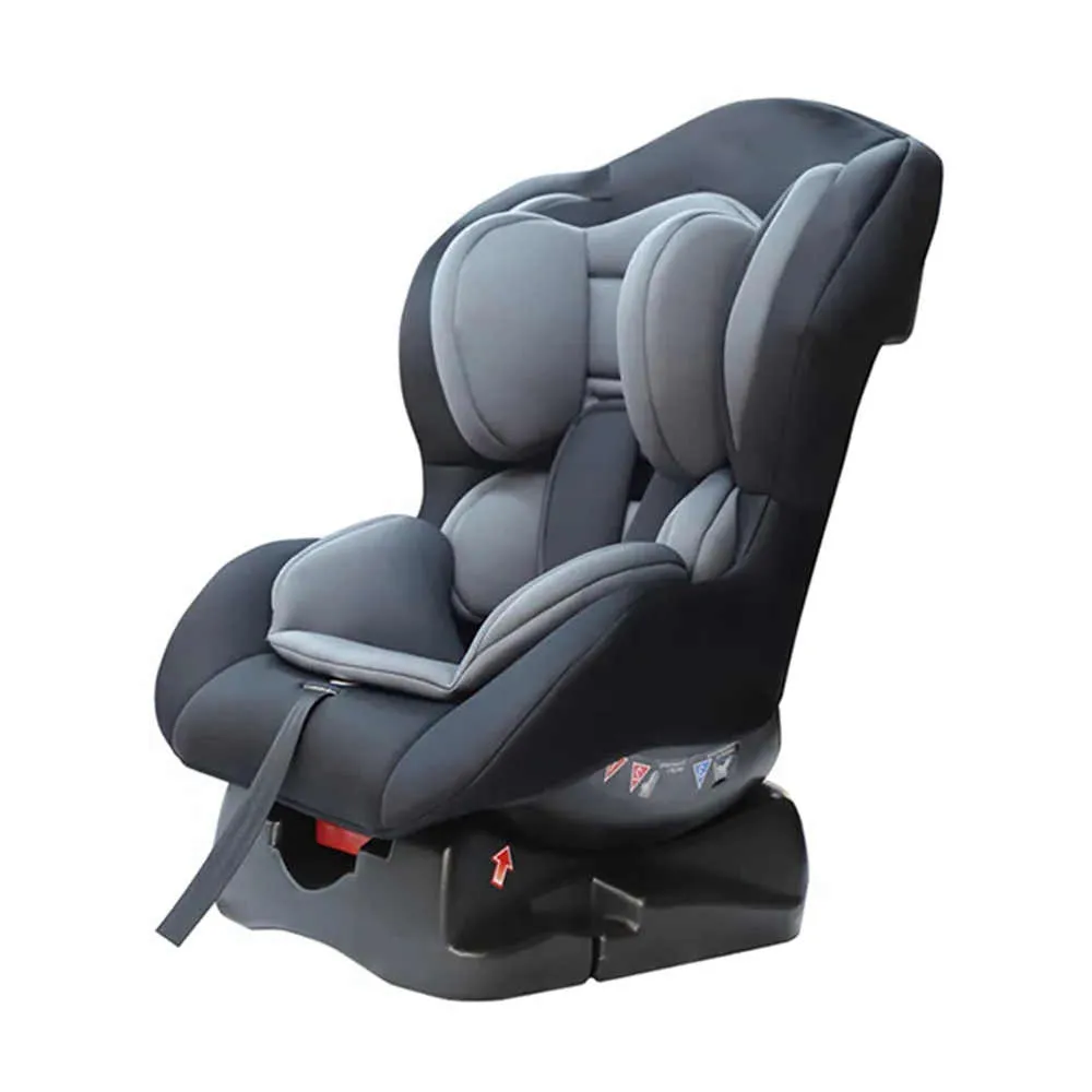 Forward facing installation of Wholesale Group 0+/1 Car Seat CS205. Adjustable upright position for toddlers (9-18kg).